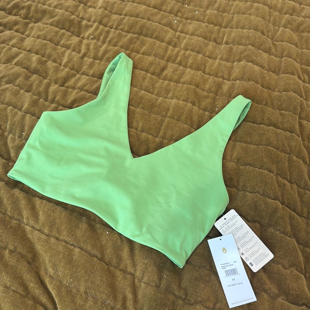 NWT spiritual gangster sports bra cropped tank size medium